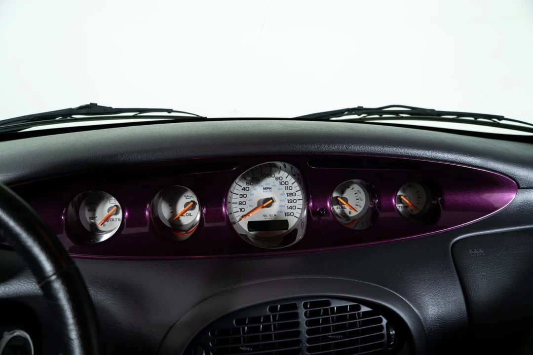 1999 Plymouth Prowler - Image 23 of 31