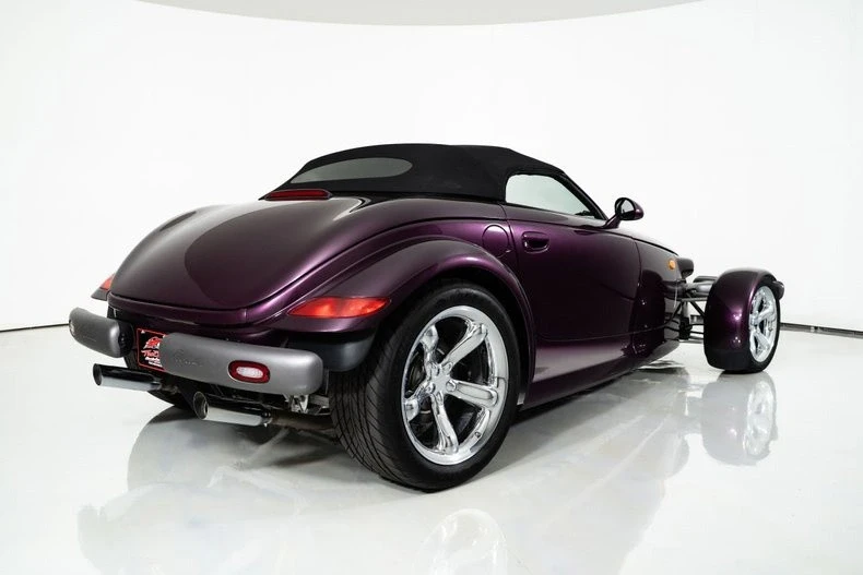 1999 Plymouth Prowler - Image 11 of 21