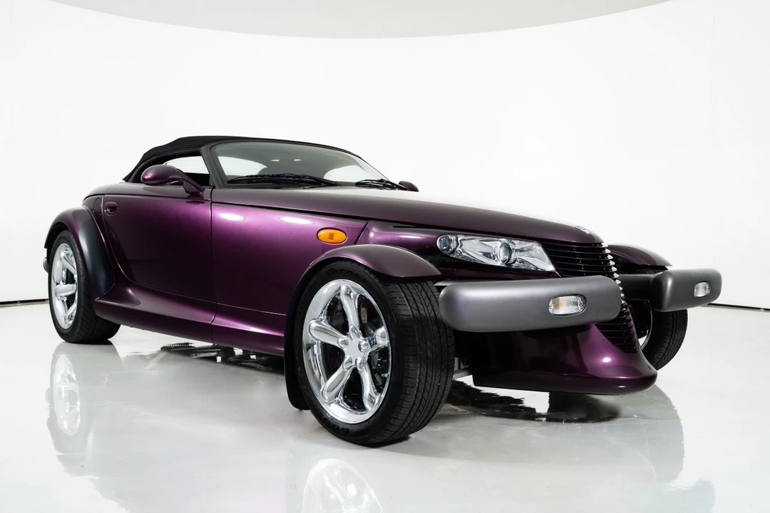1999 Plymouth Prowler - Image 14 of 31