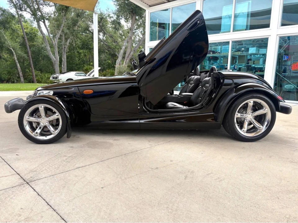 1999 Plymouth Prowler - Image 25 of 31