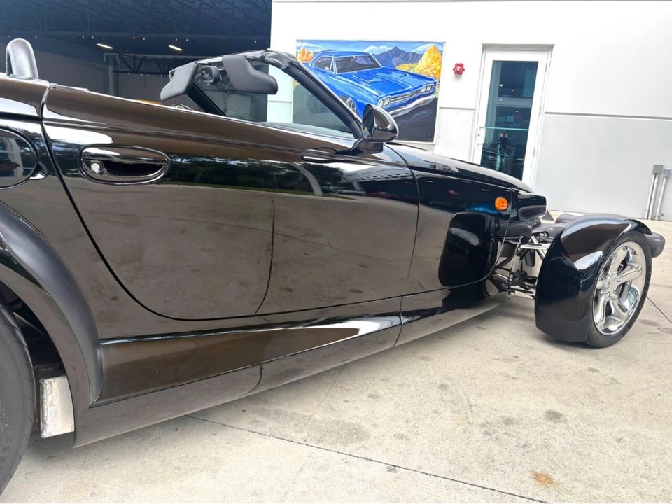 1999 Plymouth Prowler - Image 17 of 31