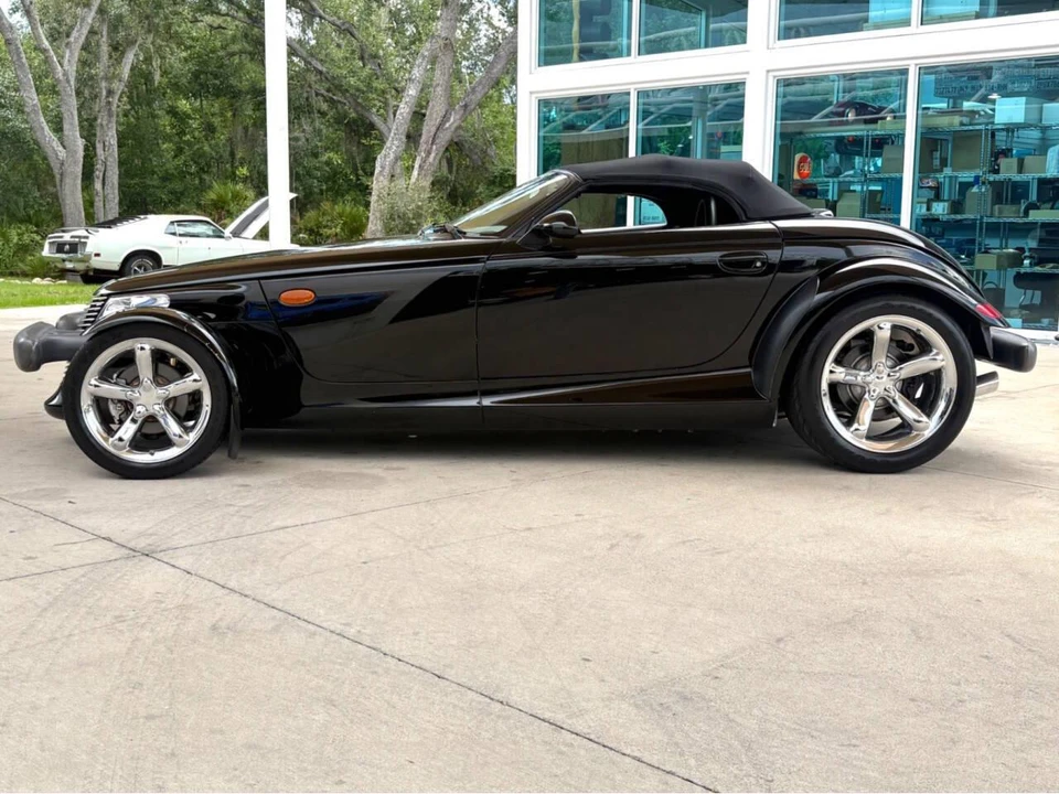1999 Plymouth Prowler - Image 30 of 31