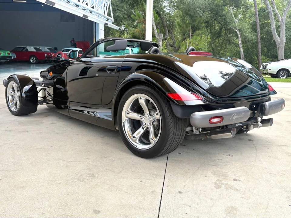 1999 Plymouth Prowler - Image 9 of 31