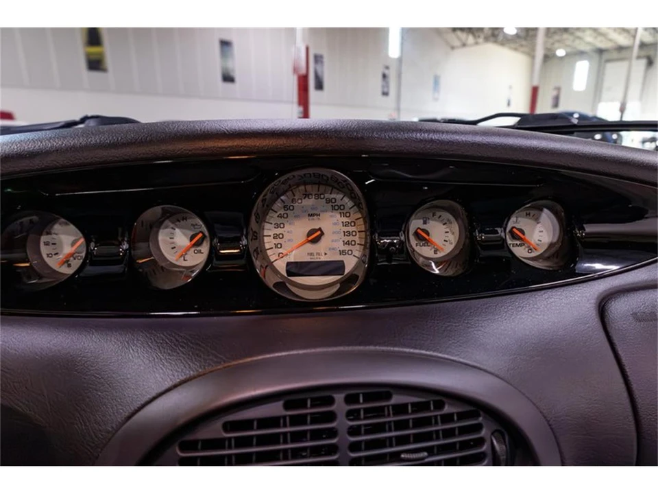 1999 Plymouth Prowler - Image 11 of 31
