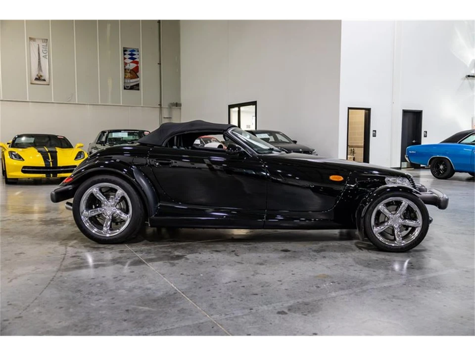 1999 Plymouth Prowler - Image 23 of 31