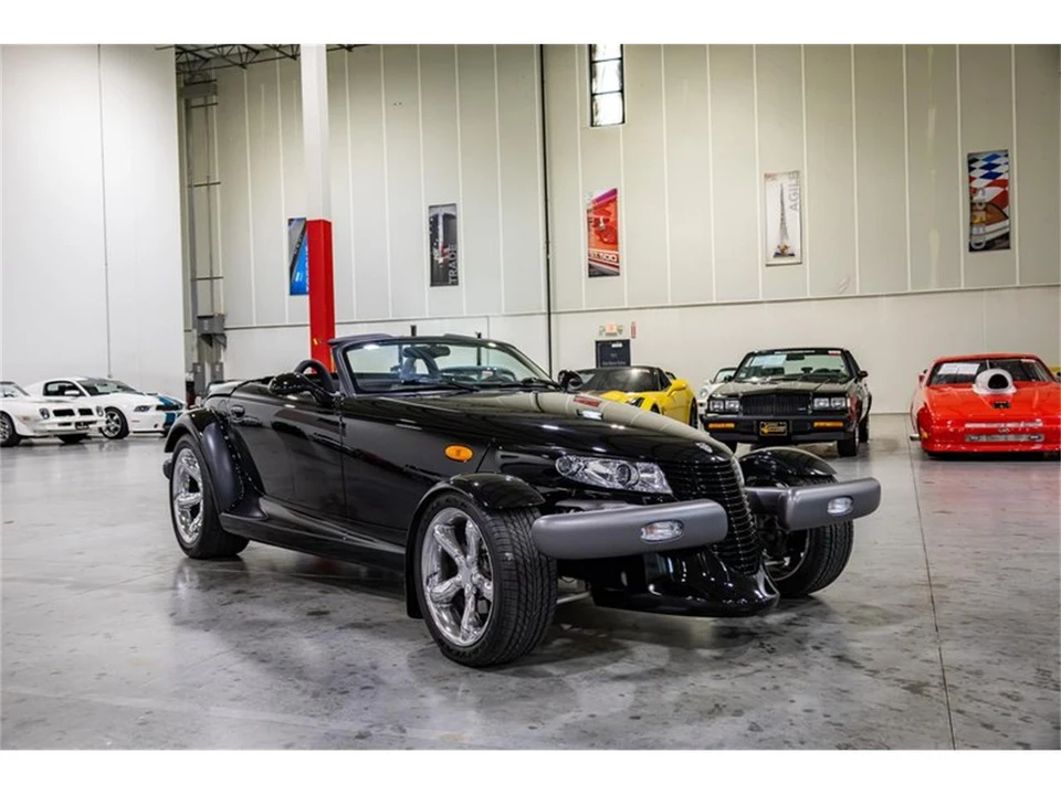 1999 Plymouth Prowler - Image 8 of 31