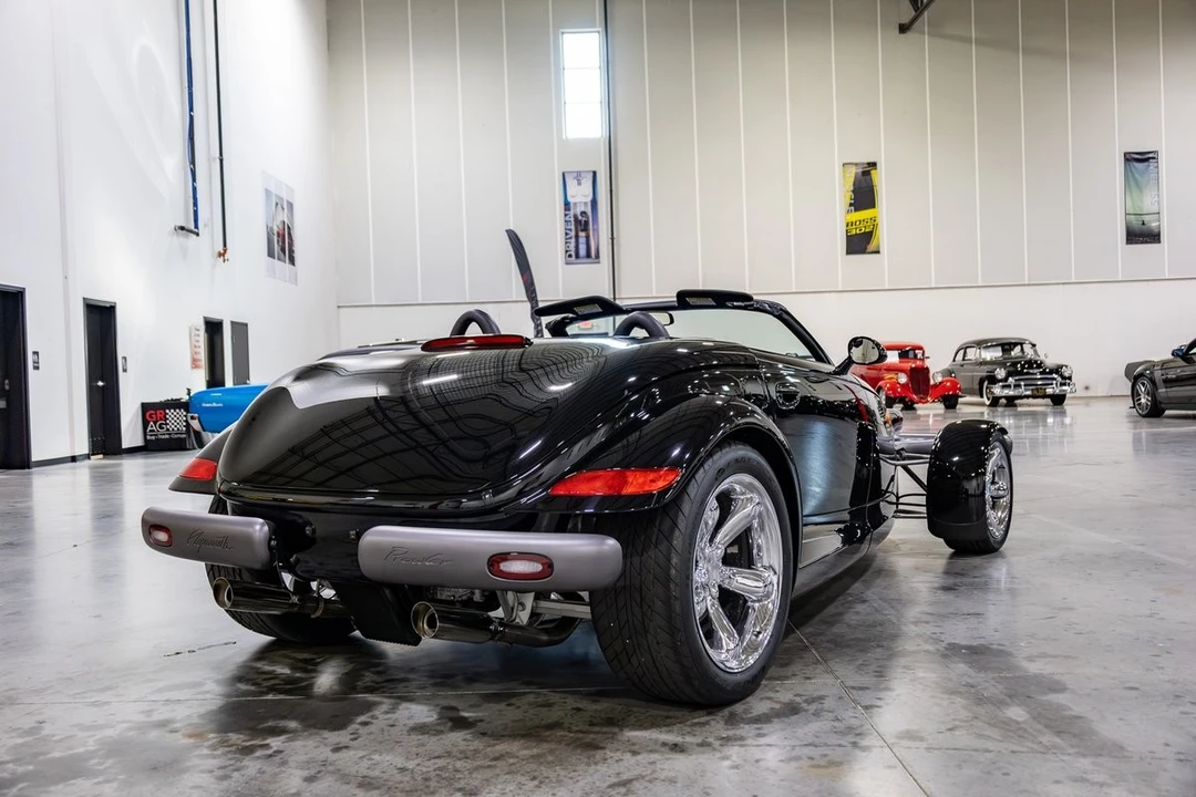 1999 Plymouth Prowler - Image 6 of 31