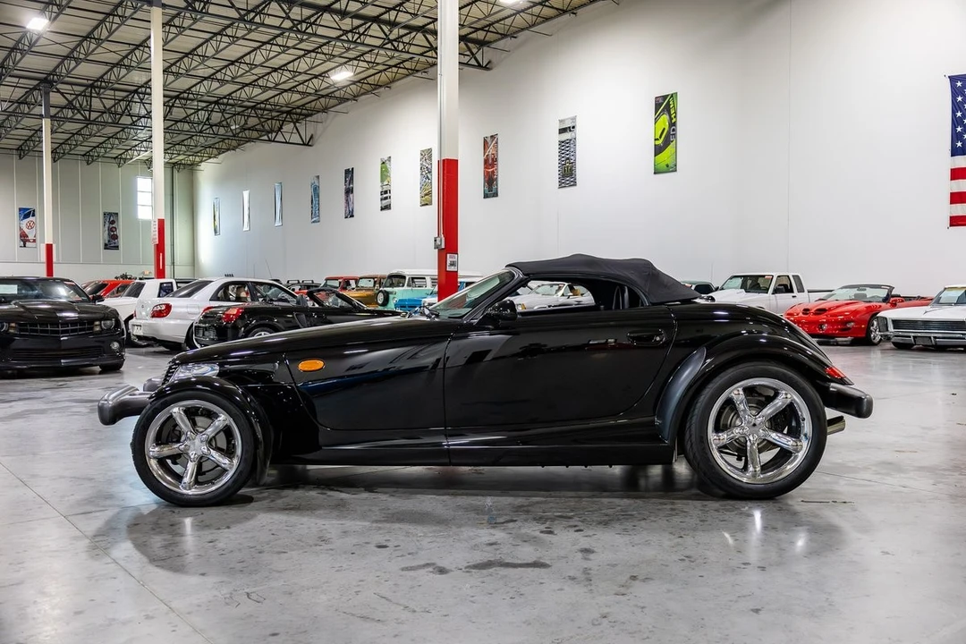 1999 Plymouth Prowler - Image 19 of 31