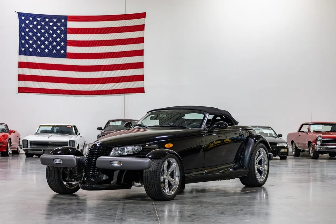 1999 Plymouth Prowler - Image 18 of 31