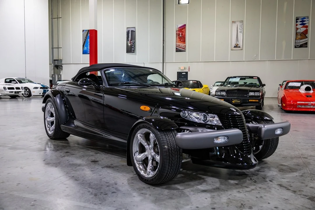 1999 Plymouth Prowler - Image 24 of 31