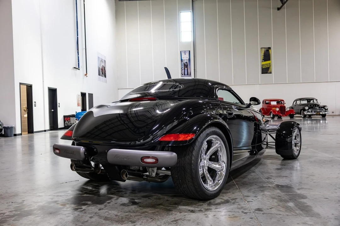 1999 Plymouth Prowler - Image 30 of 31