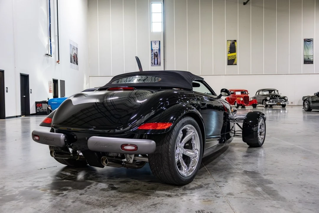 1999 Plymouth Prowler - Image 22 of 31