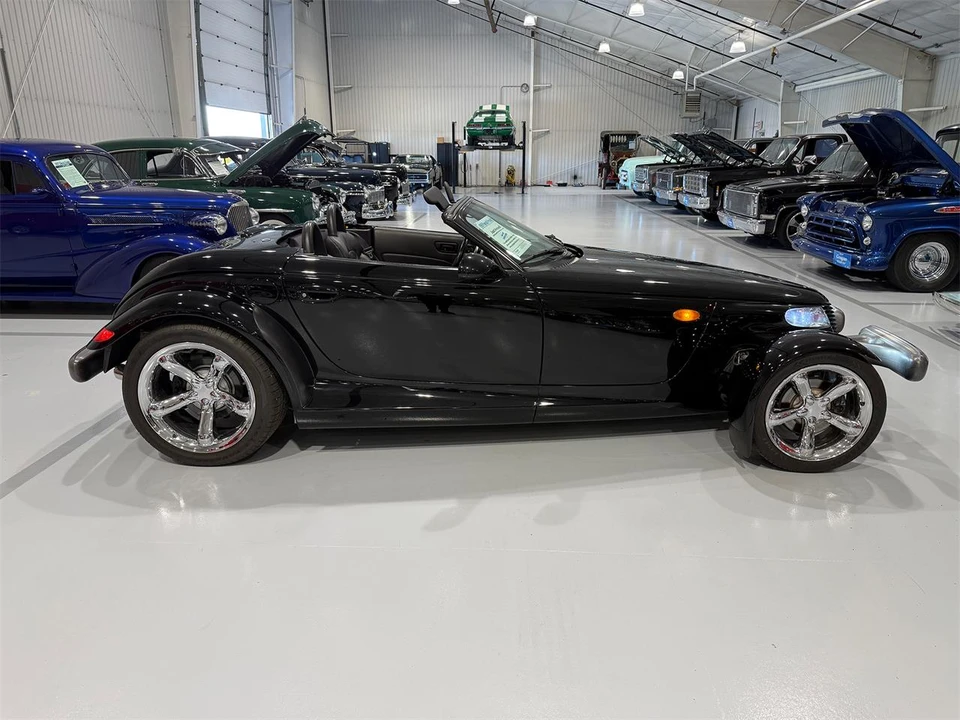 1999 Plymouth Prowler - Image 7 of 31