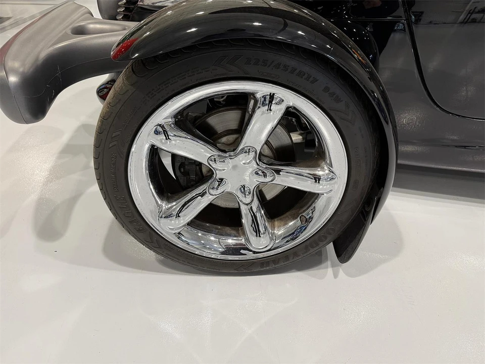 1999 Plymouth Prowler - Image 16 of 31
