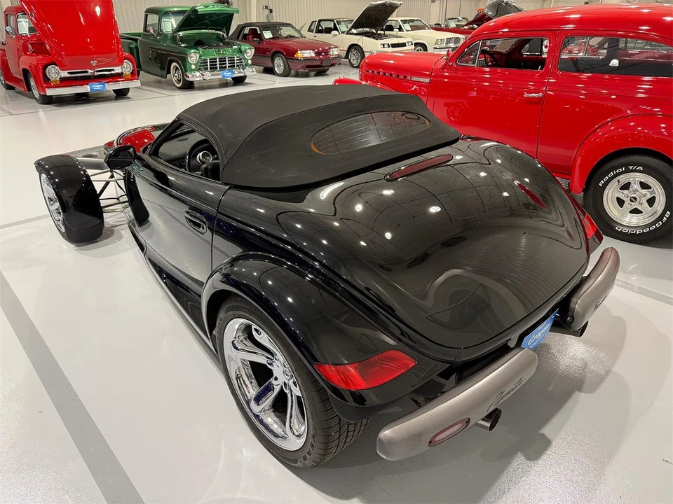 1999 Plymouth Prowler - Image 13 of 31