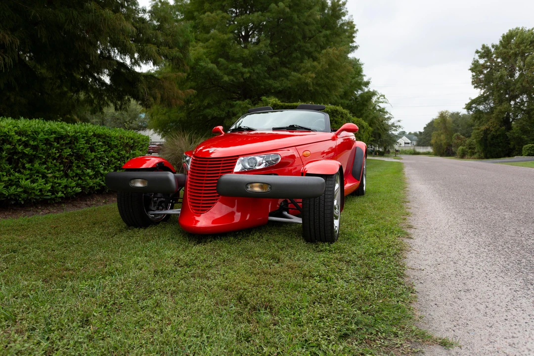 1999 Plymouth Prowler - Image 8 of 31