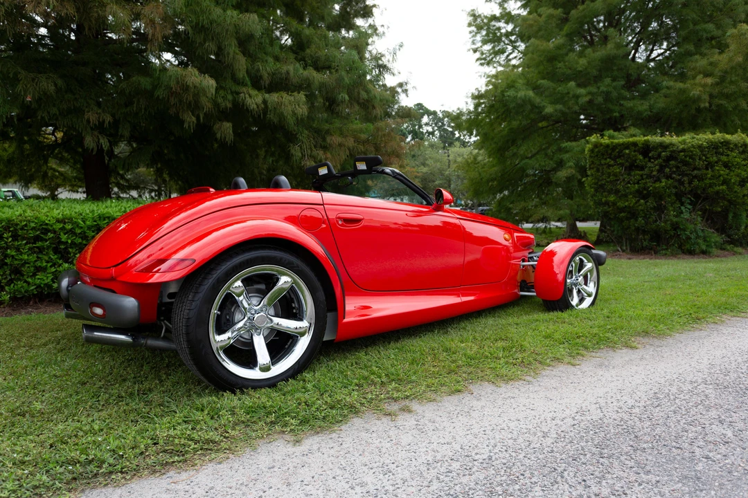 1999 Plymouth Prowler - Image 29 of 31