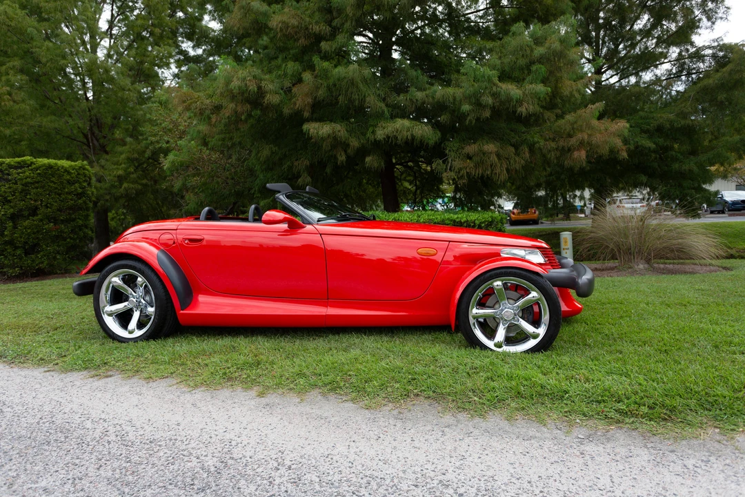1999 Plymouth Prowler - Image 30 of 31