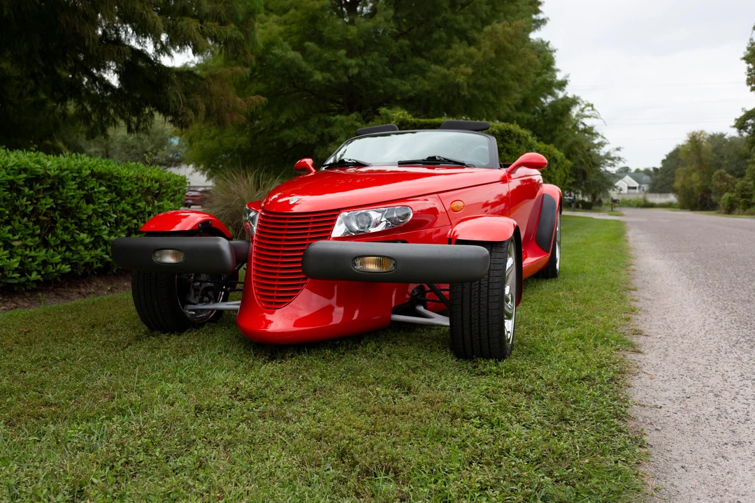 1999 Plymouth Prowler - Image 9 of 31