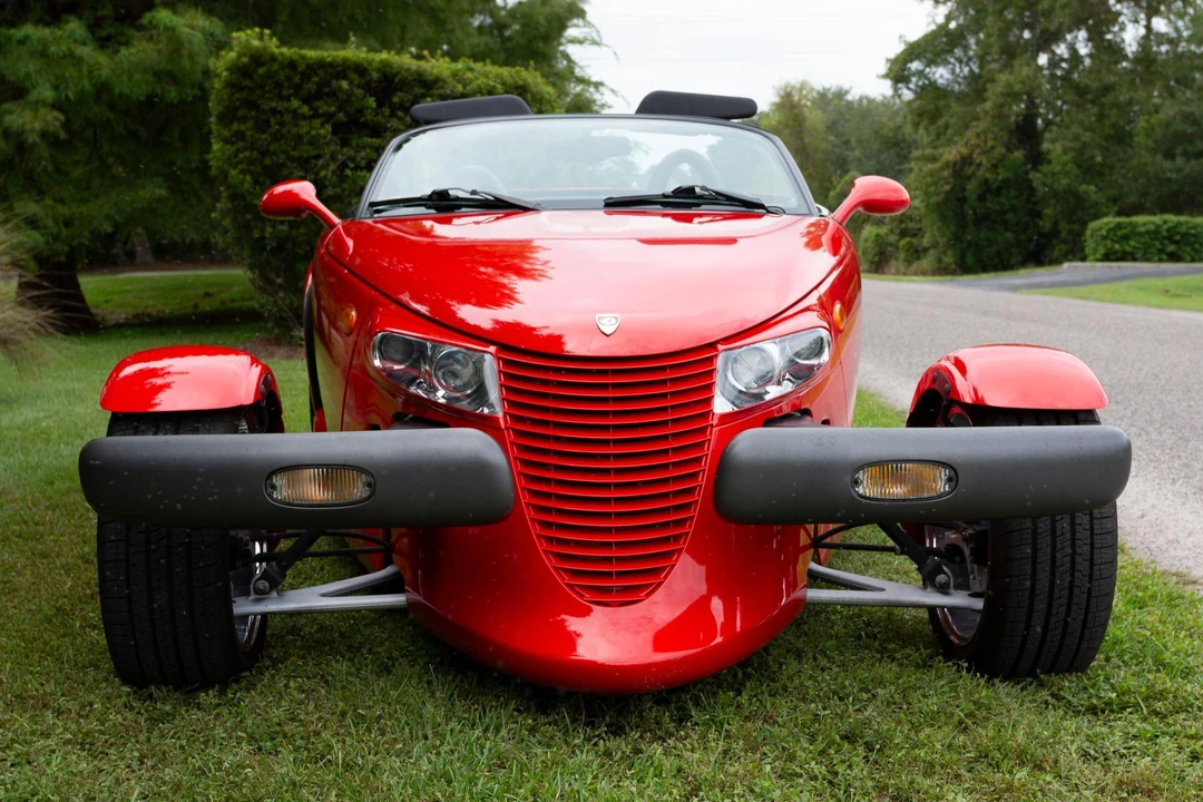 1999 Plymouth Prowler - Image 2 of 31