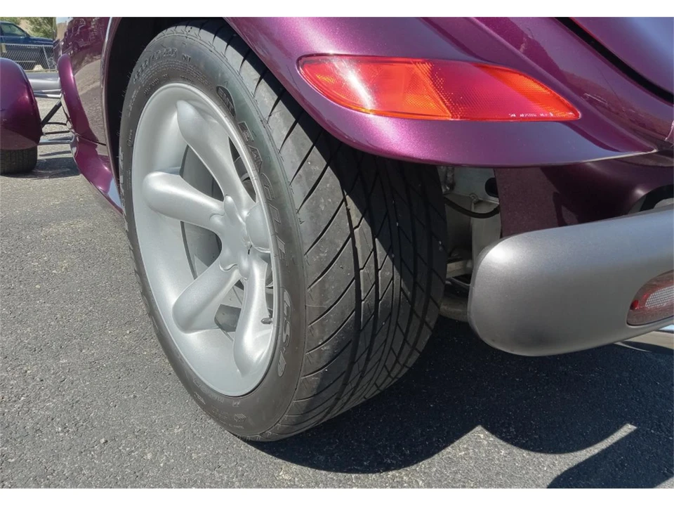 1999 Plymouth Prowler - Image 14 of 28