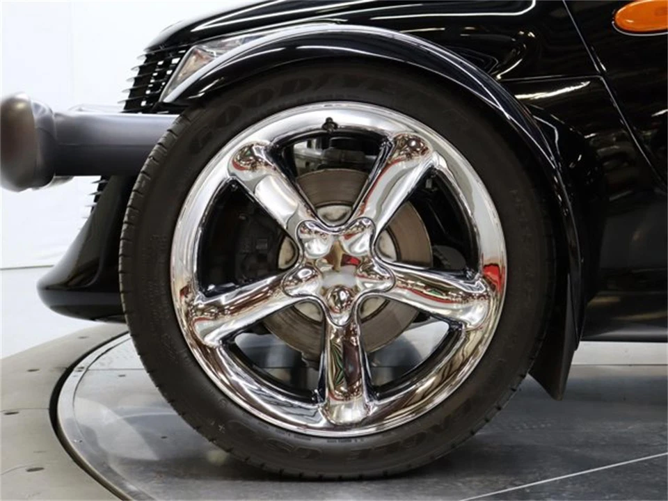 1999 Plymouth Prowler - Image 27 of 31