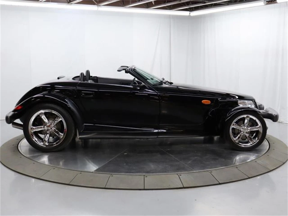 1999 Plymouth Prowler - Image 8 of 31