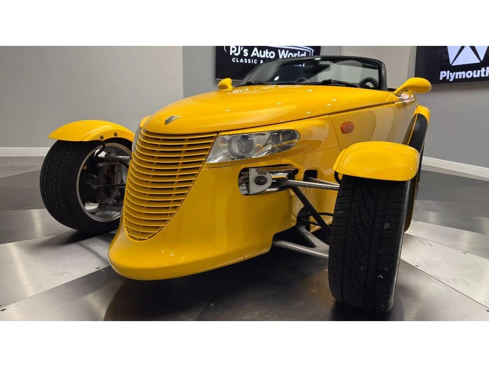 1999 Plymouth Prowler - Image 16 of 31