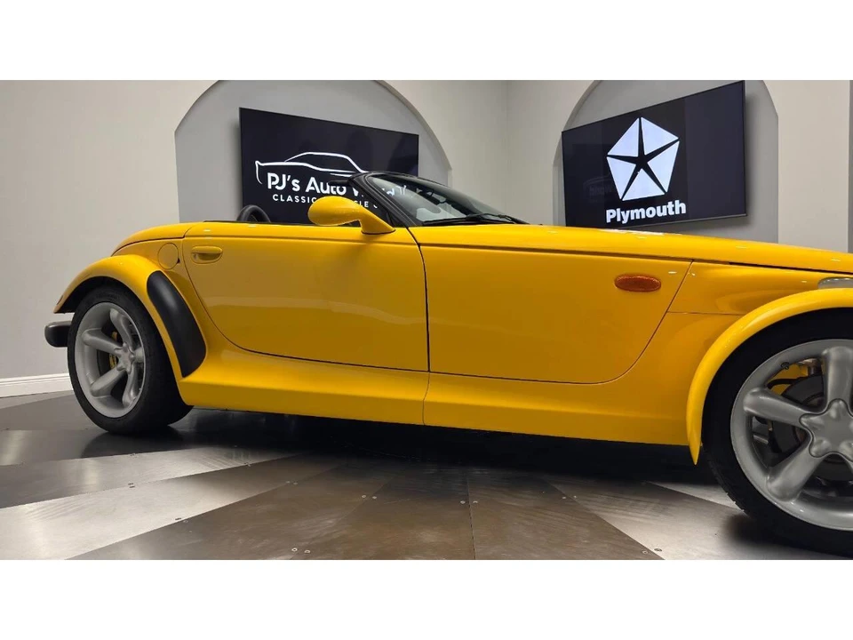 1999 Plymouth Prowler - Image 13 of 31