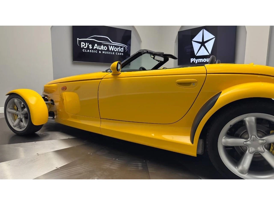 1999 Plymouth Prowler - Image 24 of 31