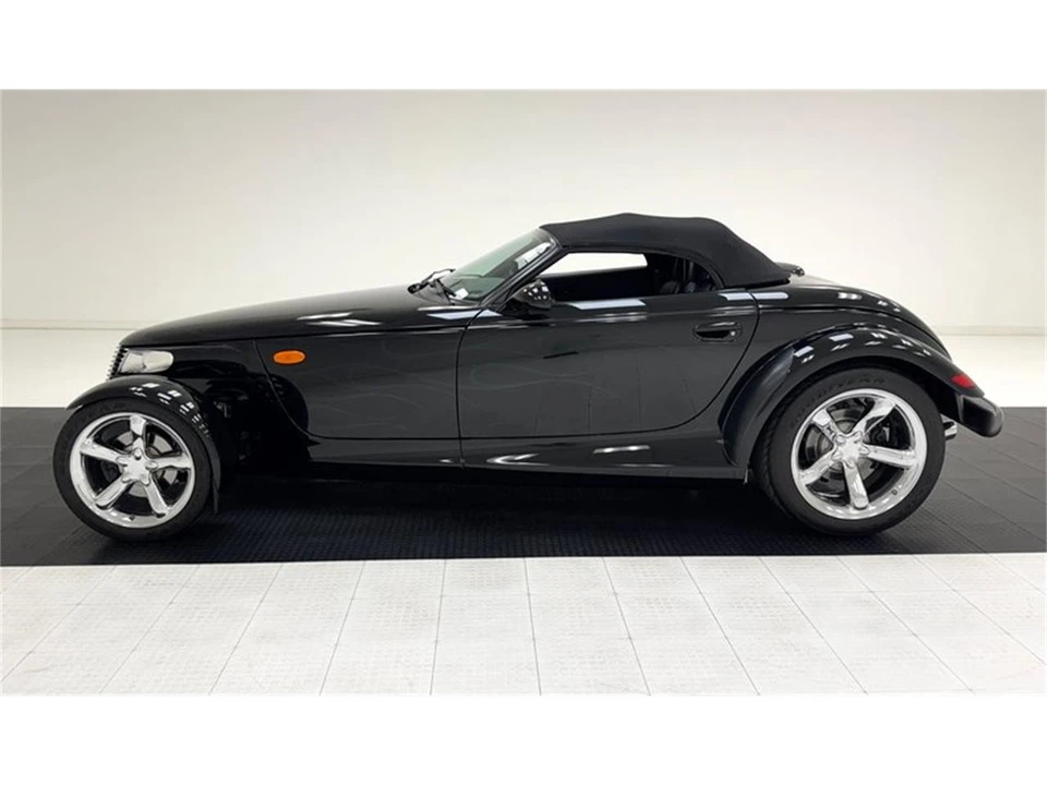 1999 Plymouth Prowler - Image 3 of 31