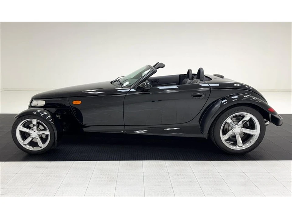 1999 Plymouth Prowler - Image 4 of 31