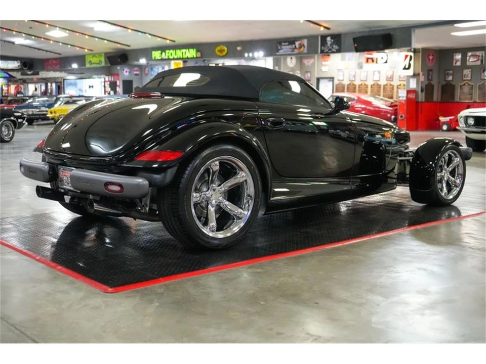 1999 Plymouth Prowler - Image 30 of 31