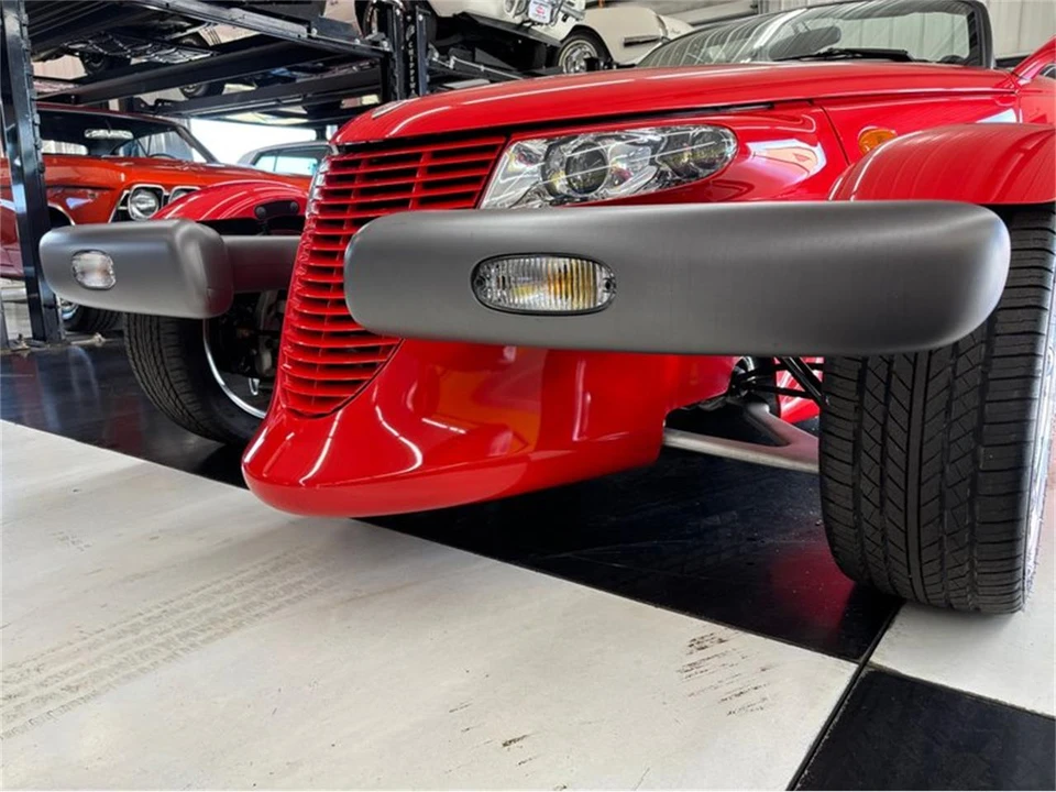 1999 Plymouth Prowler - Image 22 of 31