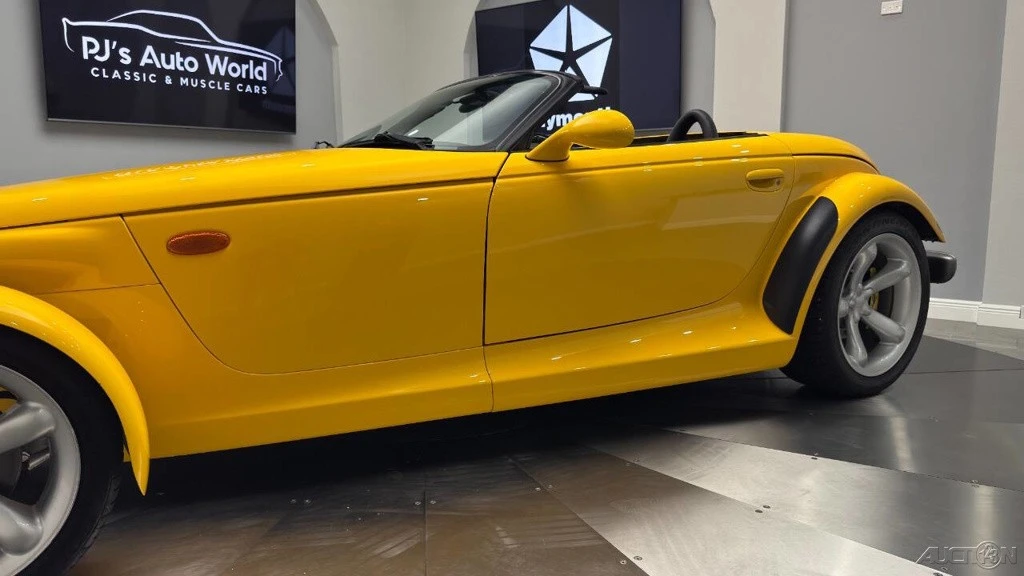 1999 Plymouth Prowler - Image 18 of 24