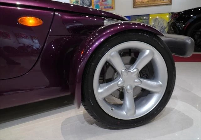 1999 Plymouth Prowler - Image 29 of 31