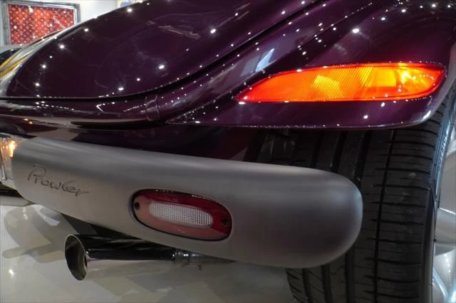 1999 Plymouth Prowler - Image 24 of 31