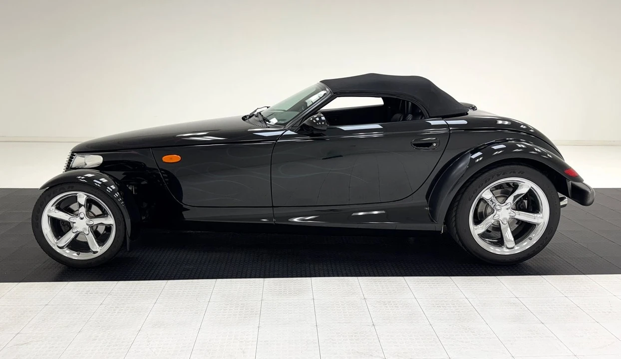 1999 Plymouth Prowler - Image 3 of 31