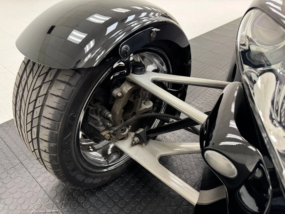 1999 Plymouth Prowler - Image 11 of 31