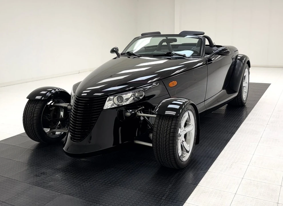 1999 Plymouth Prowler - Image 2 of 31