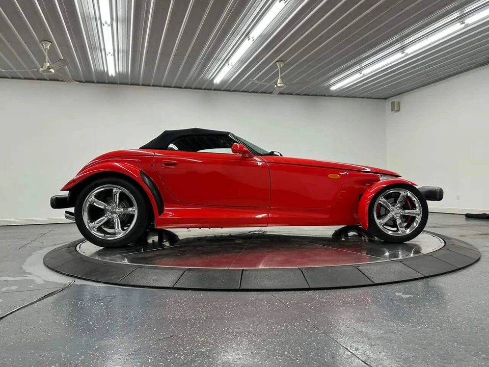 1999 Plymouth Prowler - Image 8 of 31