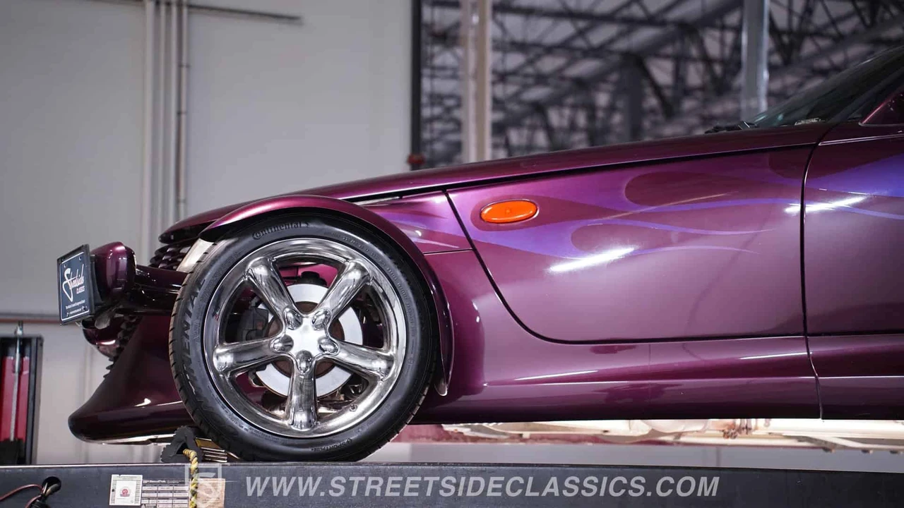 1999 Plymouth Prowler - Image 26 of 27