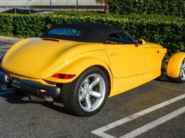 1999 Plymouth Prowler - Image 14 of 21