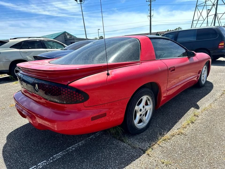 1999 Pontiac Firebird 4th Gen - Image 3 of 8