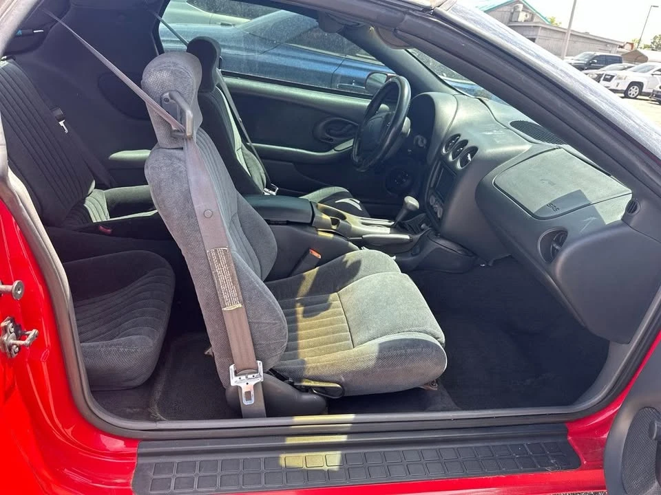 1999 Pontiac Firebird 4th Gen - Image 6 of 8