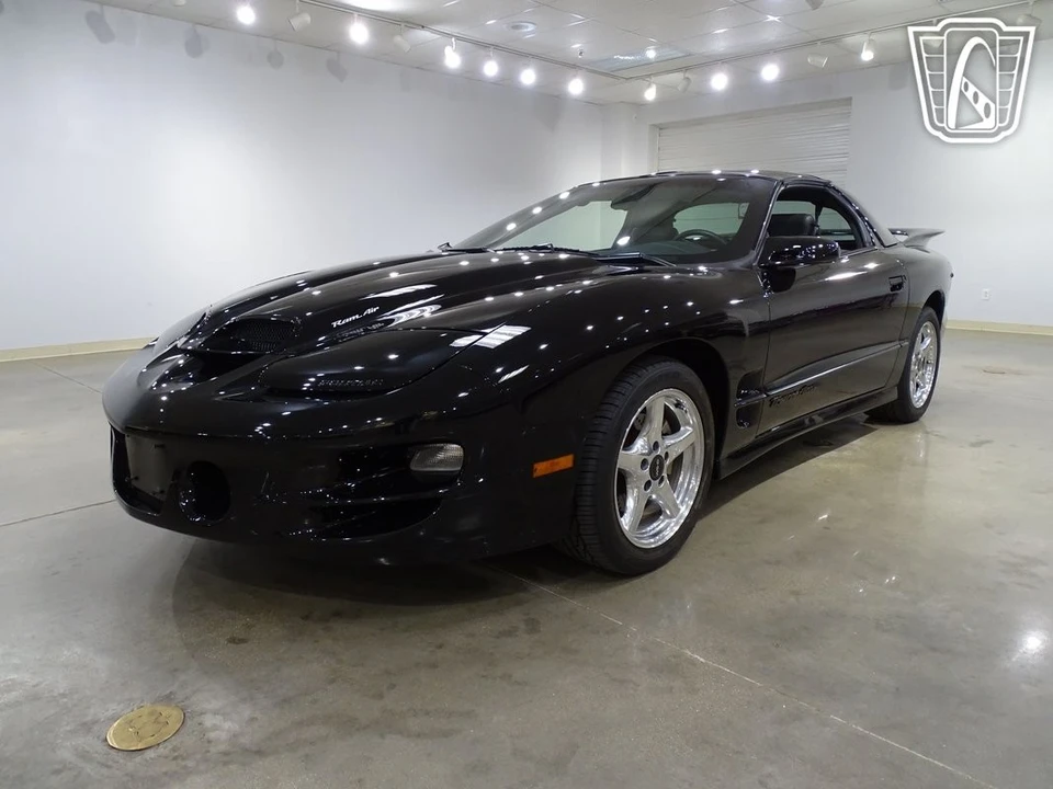 1999 Pontiac Firebird 4th Gen - Image 4 of 12