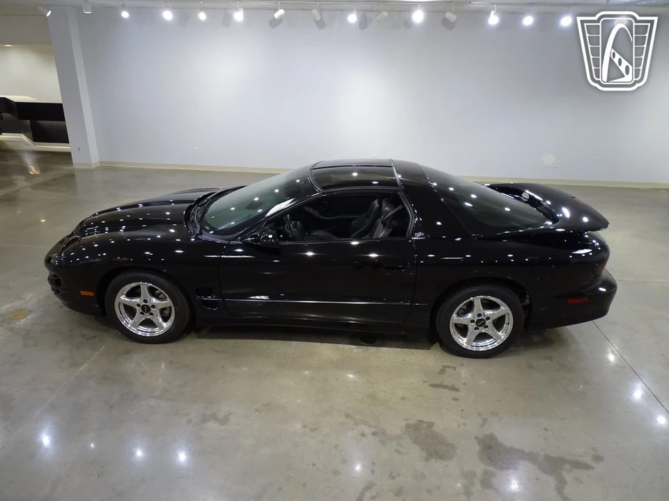 1999 Pontiac Firebird 4th Gen - Image 6 of 12