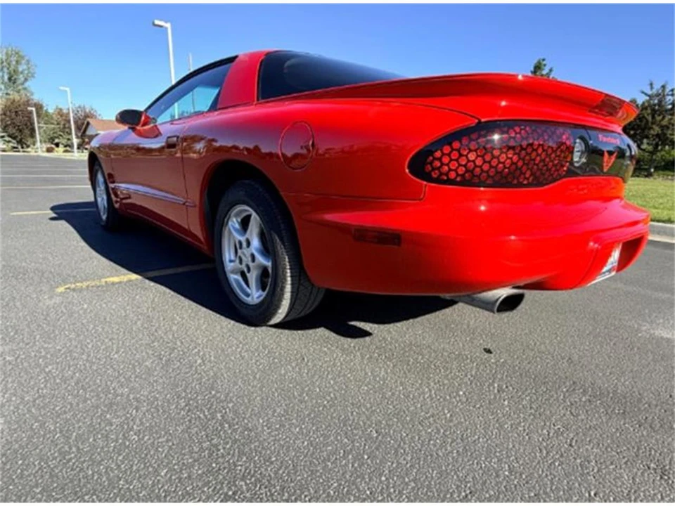 1999 Pontiac Firebird 4th Gen - Image 10 of 13