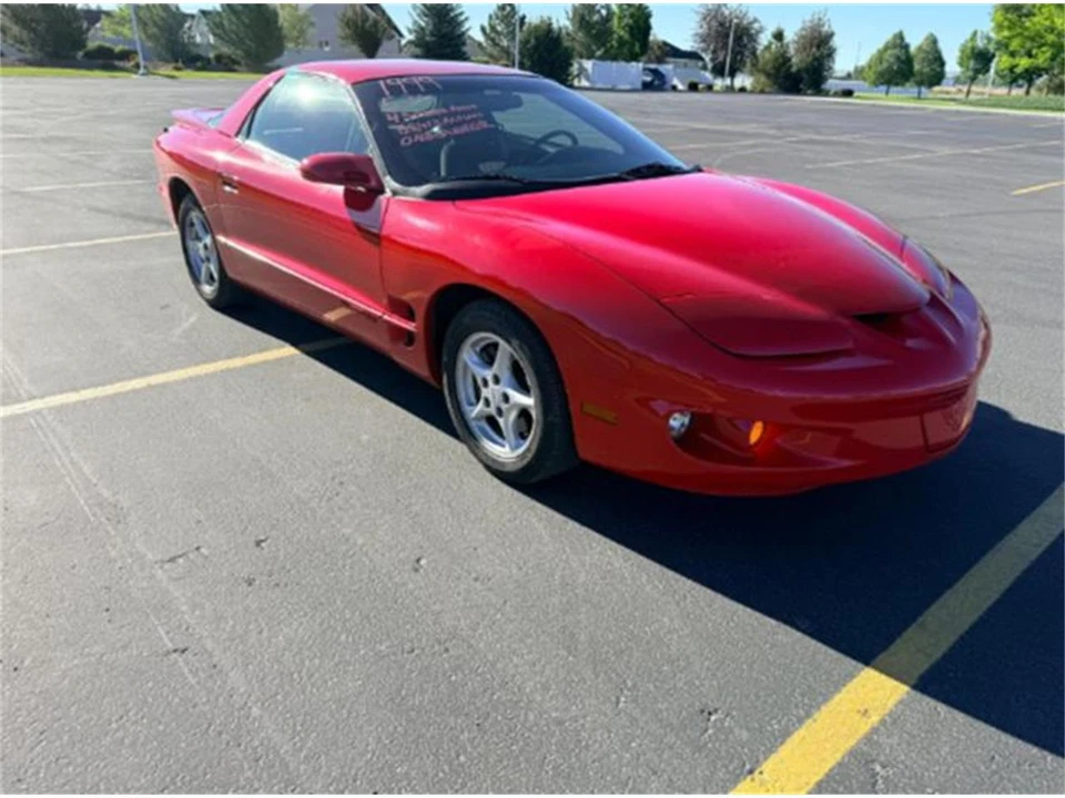 1999 Pontiac Firebird 4th Gen - Image 2 of 13