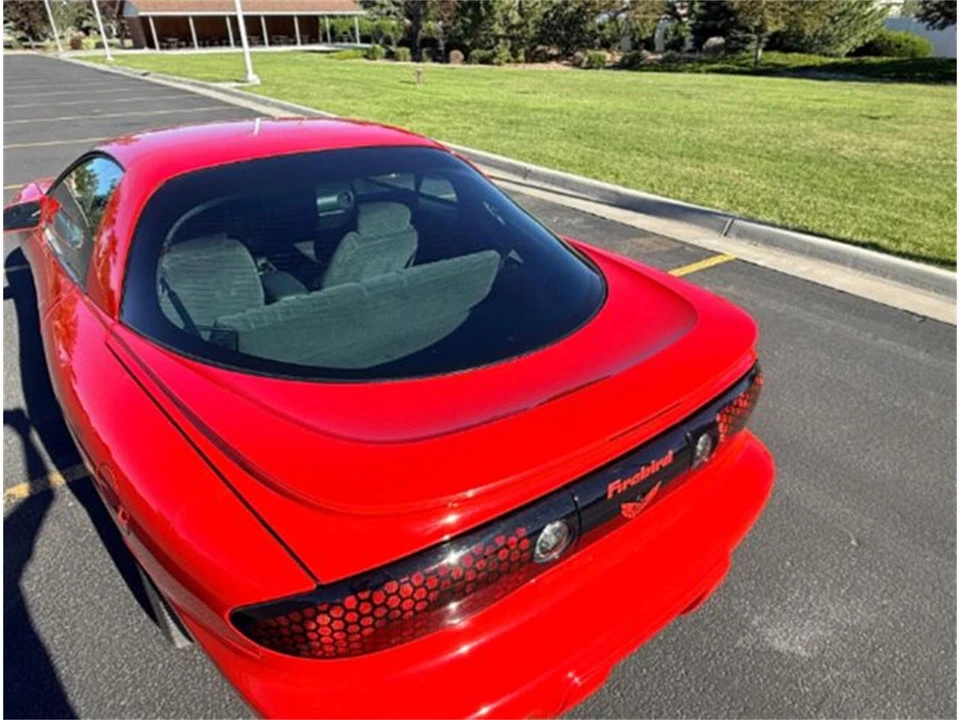 1999 Pontiac Firebird 4th Gen - Image 8 of 13